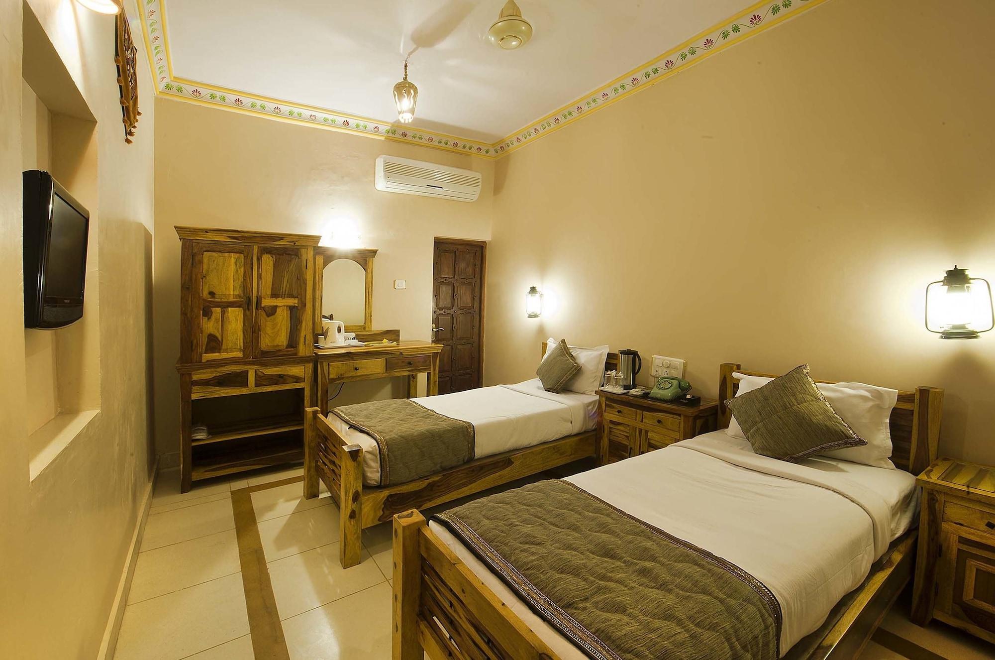 Nirali Dhani Ethnic Heritage Hotel And Resort Dzsódhpur Kültér fotó