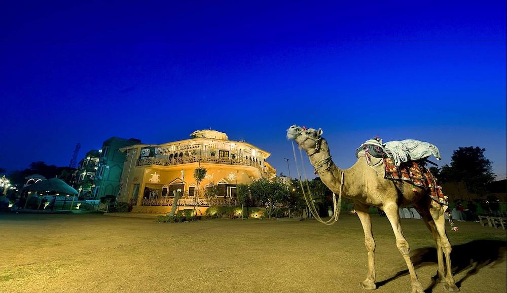 Nirali Dhani Ethnic Heritage Hotel And Resort Dzsódhpur Kültér fotó