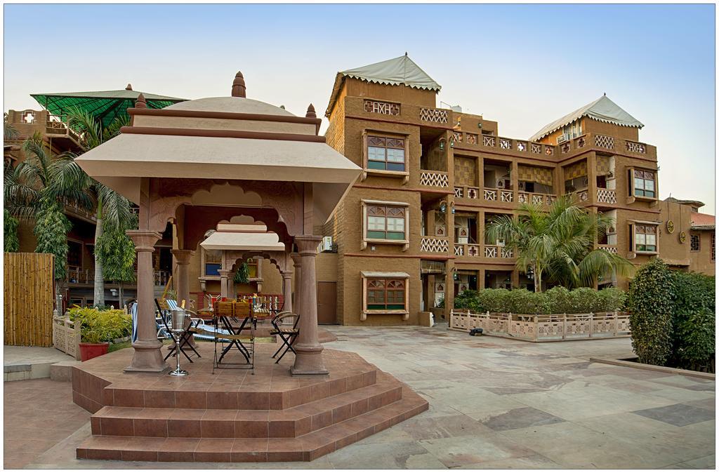 Nirali Dhani Ethnic Heritage Hotel And Resort Dzsódhpur Kültér fotó