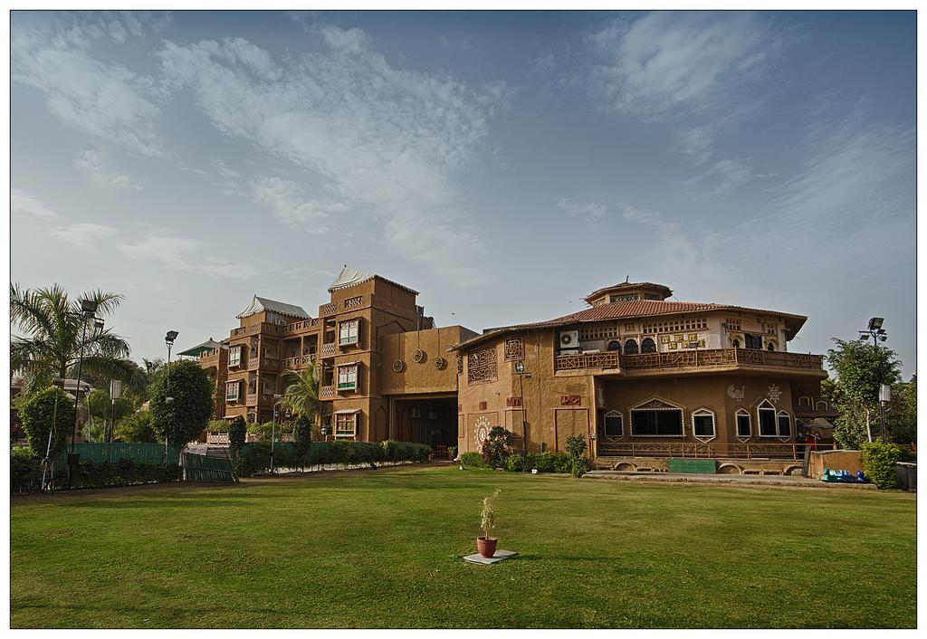 Nirali Dhani Ethnic Heritage Hotel And Resort Dzsódhpur Kültér fotó