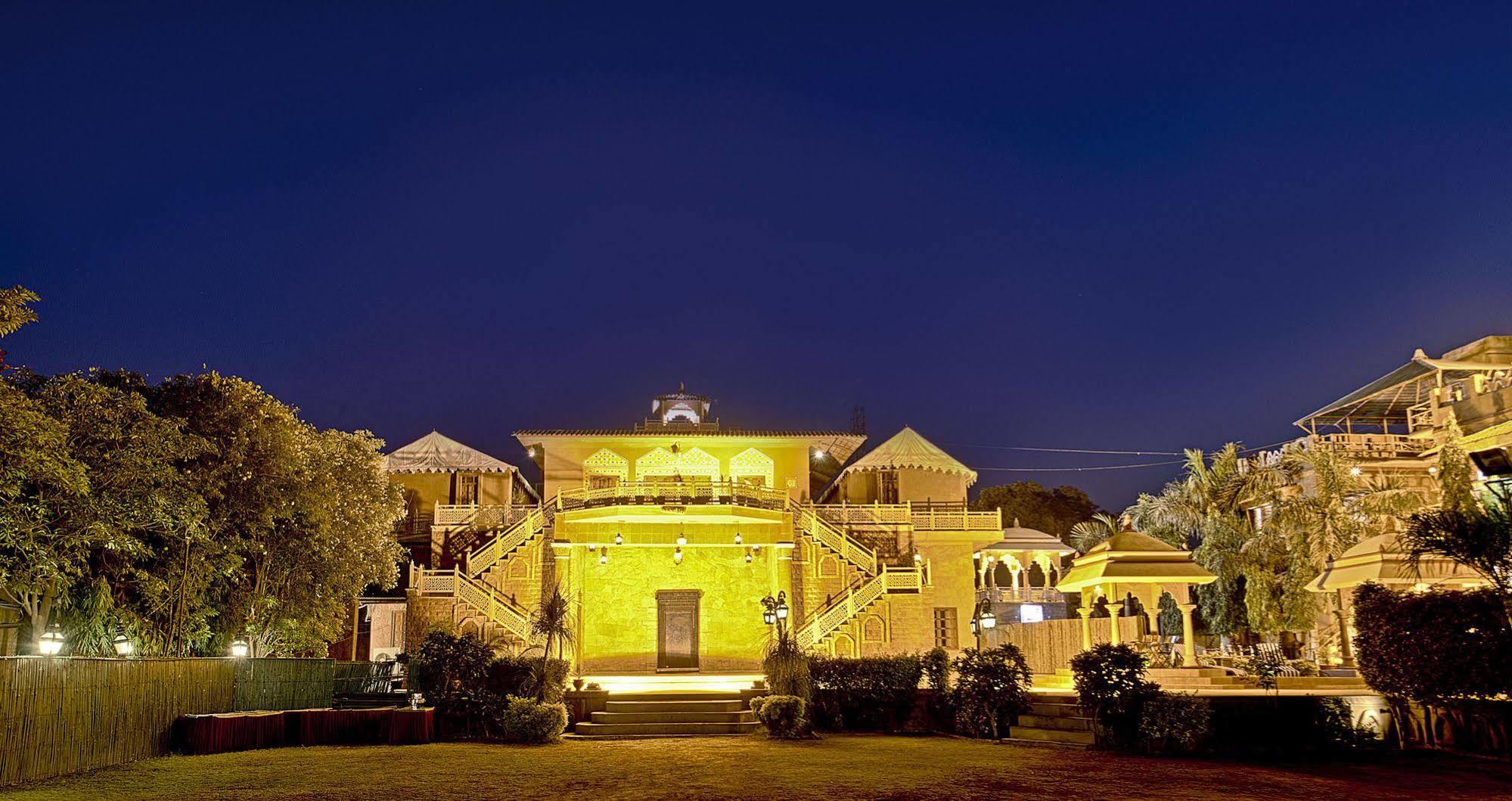 Nirali Dhani Ethnic Heritage Hotel And Resort Dzsódhpur Kültér fotó