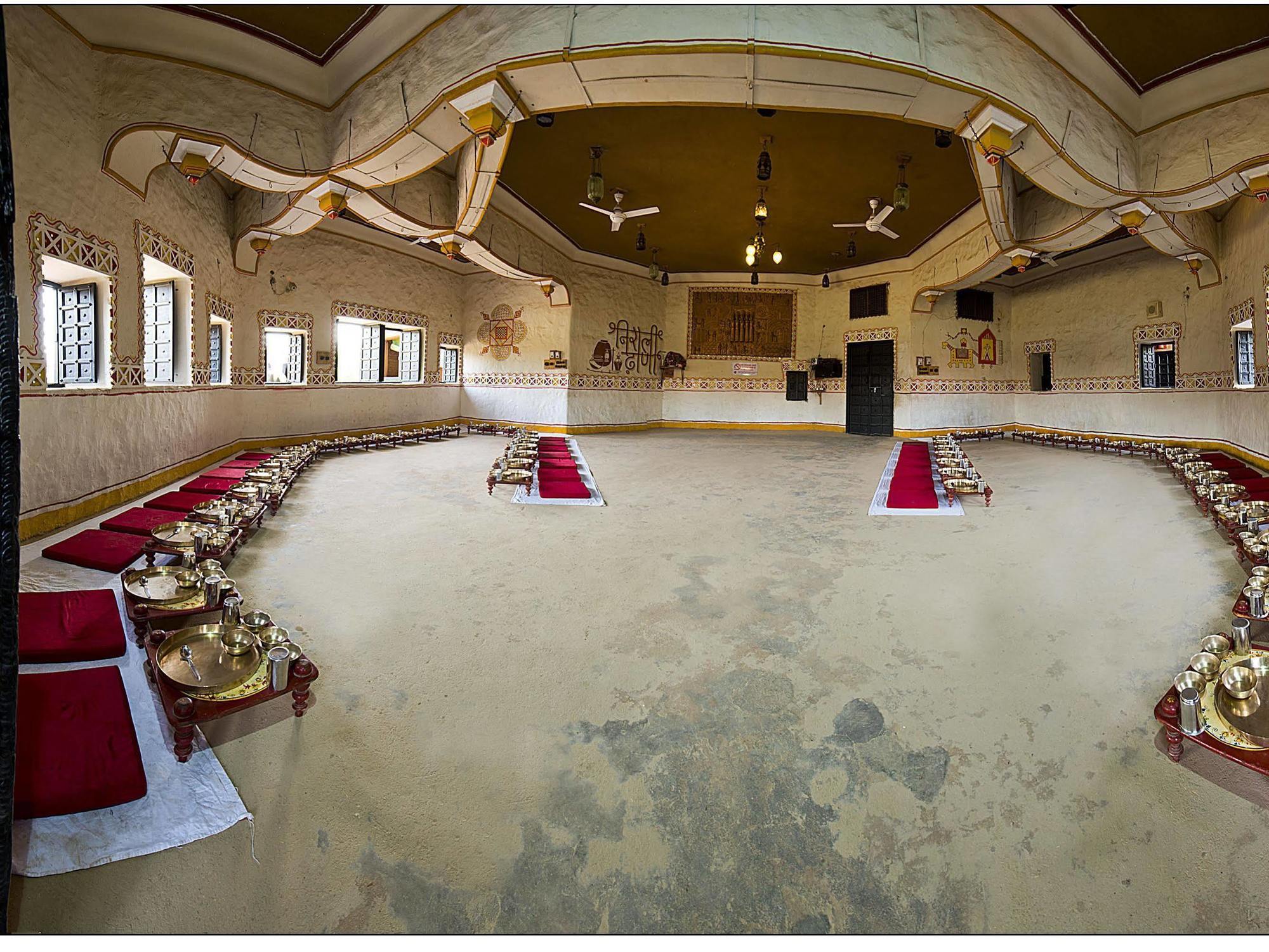 Nirali Dhani Ethnic Heritage Hotel And Resort Dzsódhpur Kültér fotó