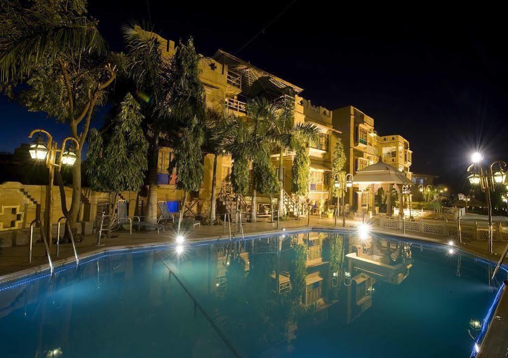 Nirali Dhani Ethnic Heritage Hotel And Resort Dzsódhpur Kültér fotó