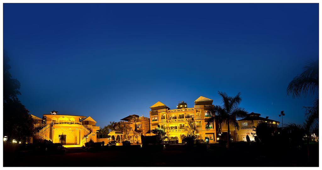 Nirali Dhani Ethnic Heritage Hotel And Resort Dzsódhpur Kültér fotó